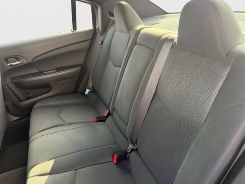 Used 2011 Chrysler 200 Touring image 19