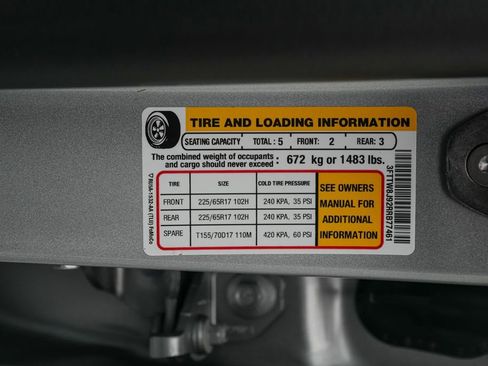 Certified 2024 Ford Maverick XLT w/ Equipment Group 300A Standard AWD/4WD image 23