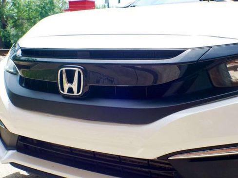 Used 2021 Honda Civic EX image 9