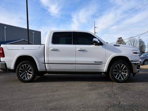 Used 2025 RAM 1500 Limited image 8