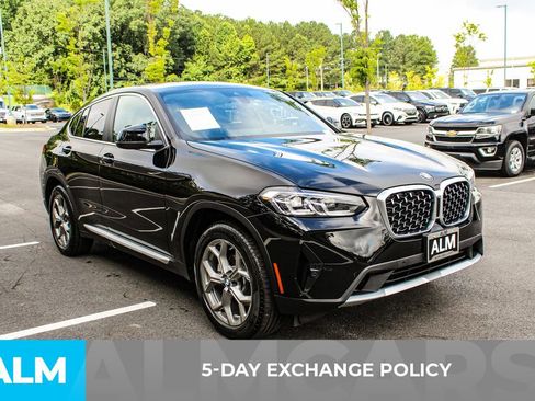 Used 2025 BMW X4 xDrive30i image 4