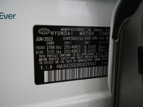 Used 2024 Genesis GV60 Performance AWD/4WD image 29