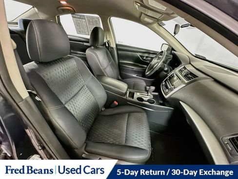 Used 2017 Nissan Altima 2.5 SV FWD image 31