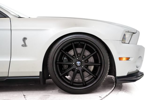 Used 2012 Ford Mustang Shelby GT500 RWD image 16