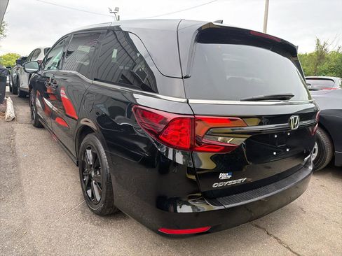 Used 2024 Honda Odyssey Sport image 13