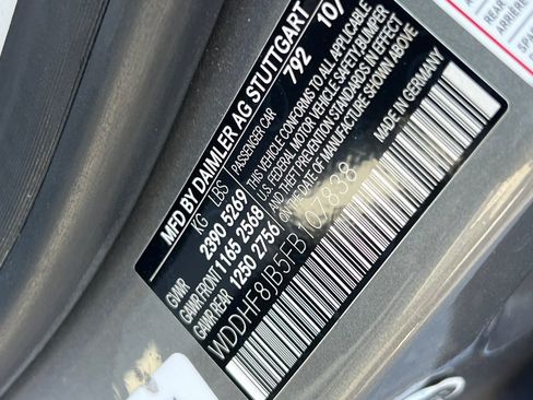 Used 2015 Mercedes-Benz E 350 4MATIC Sedan image 21