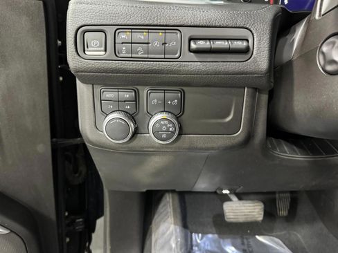 Used 2021 GMC Yukon Denali image 32