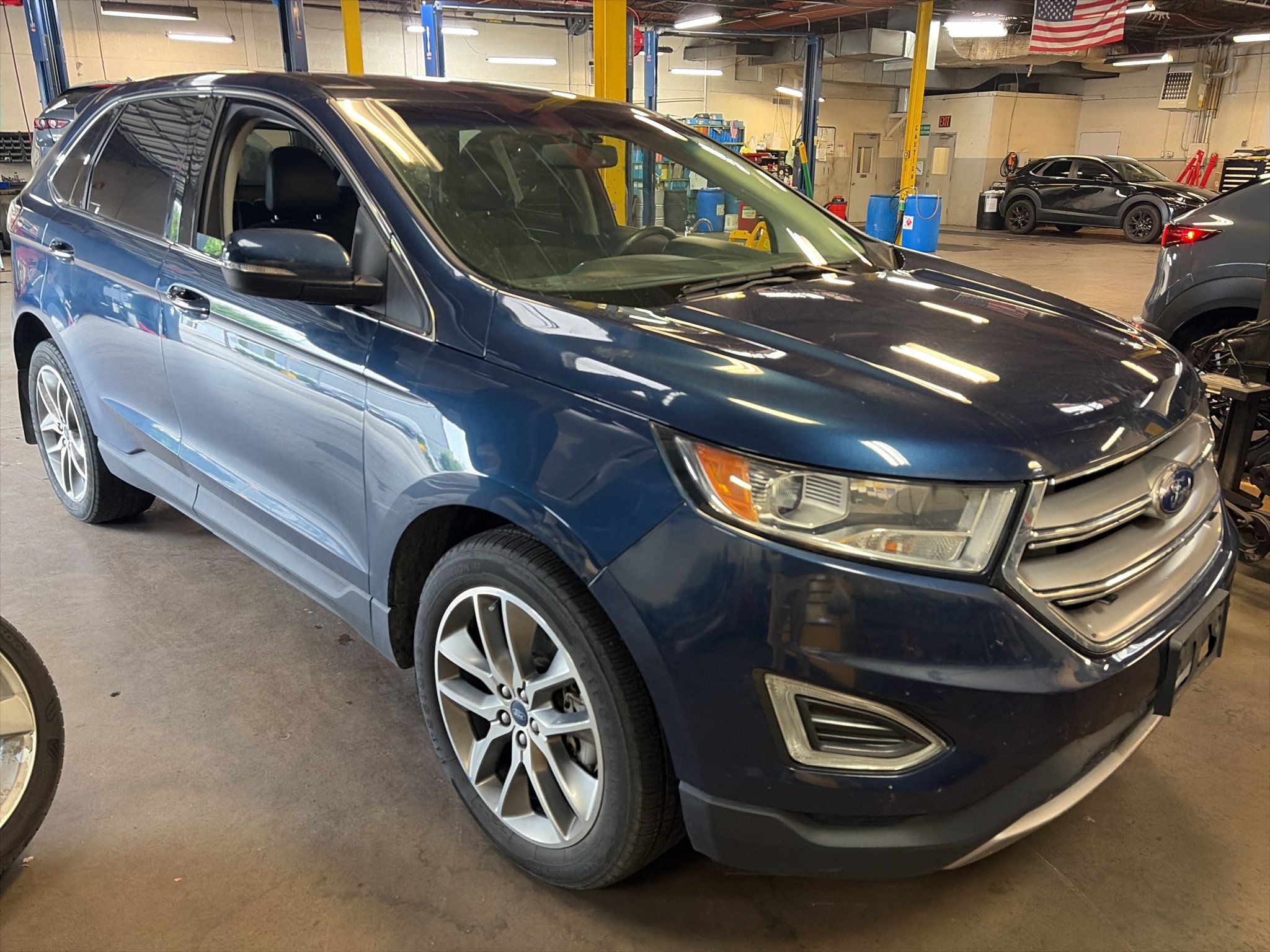 Used 2017 Ford Edge Titanium w/ Equipment Group 301A AWD/4WD image 4