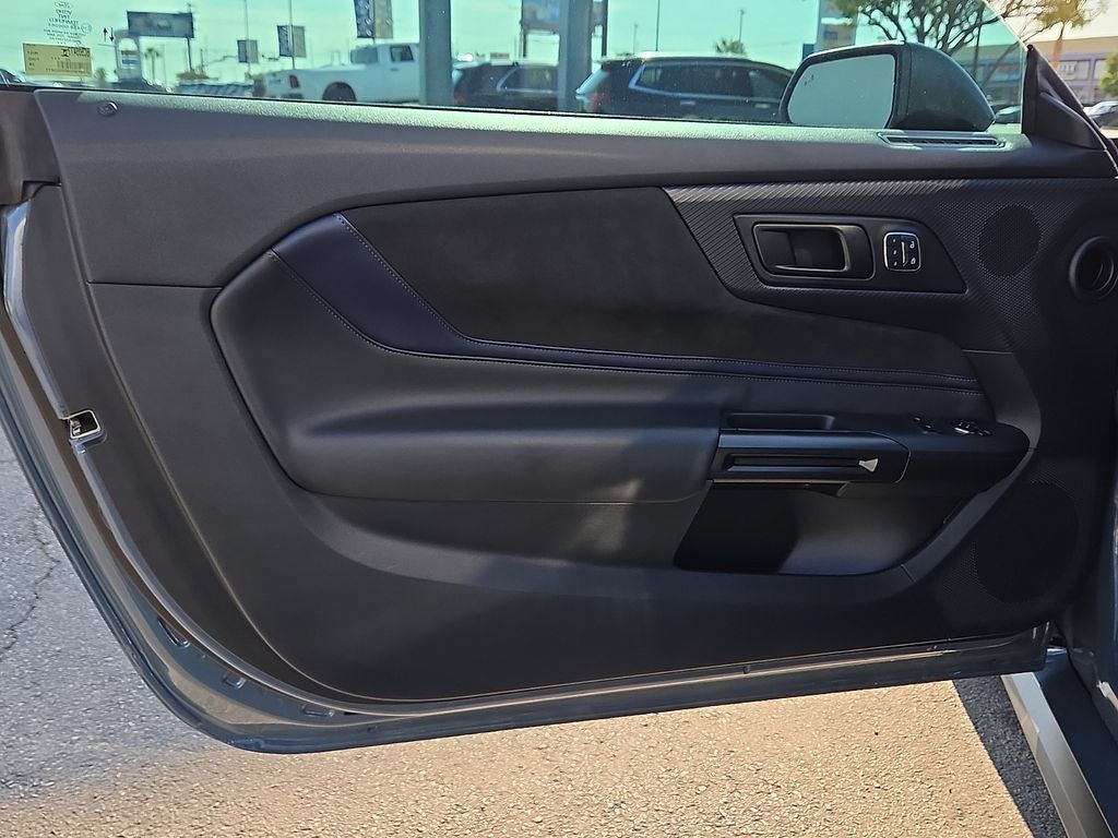 Used 2024 Ford Mustang Dark Horse RWD image 13