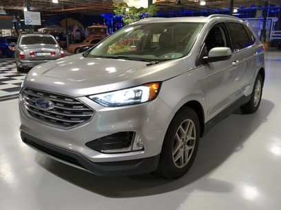 Used 2022 Ford Edge SEL w/ Convenience Package
