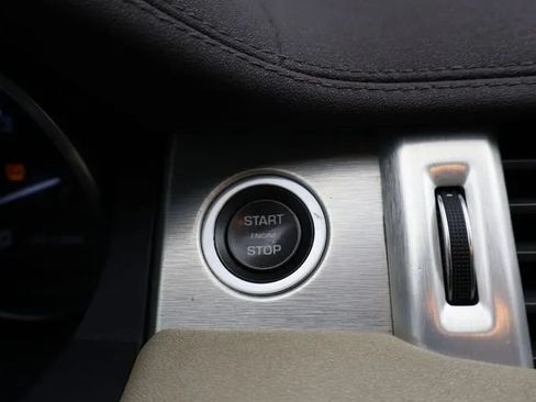 Used 2013 Land Rover Range Rover Evoque Pure AWD/4WD image 28