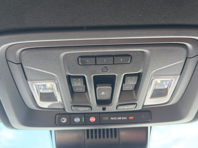 Used 2025 GMC Sierra 1500 Denali Ultimate AWD/4WD image 25