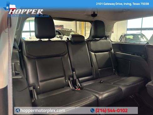 Used 2025 Ford Expedition Platinum AWD/4WD image 53