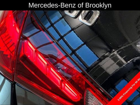 Certified 2025 Mercedes-Benz C 300 4MATIC Sedan image 30