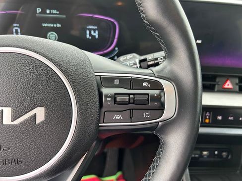 Certified 2023 Kia Sportage EX image 21