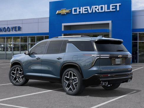 New 2026 Chevrolet Traverse High Country AWD/4WD image 3