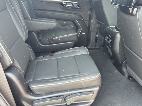 New 2026 Chevrolet Tahoe Premier RWD image 15