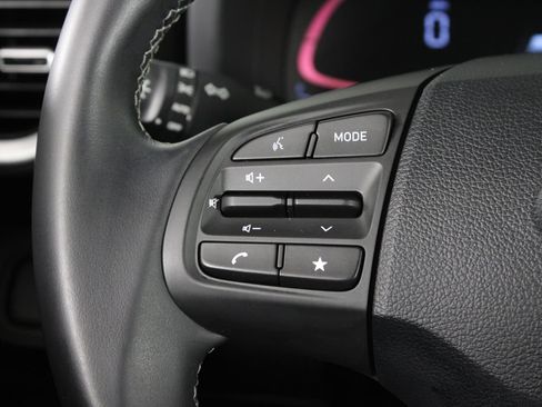 Certified 2026 Hyundai Venue SEL FWD image 27