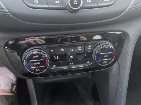 Used 2023 Buick Encore GX Select AWD/4WD image 15