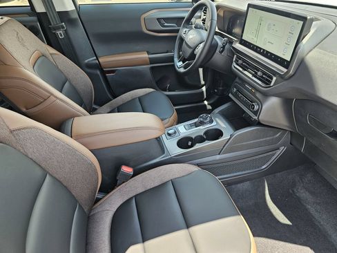 New 2026 Ford Bronco Sport Outer Banks w/ Outer Banks Tech Package+ AWD/4WD image 12