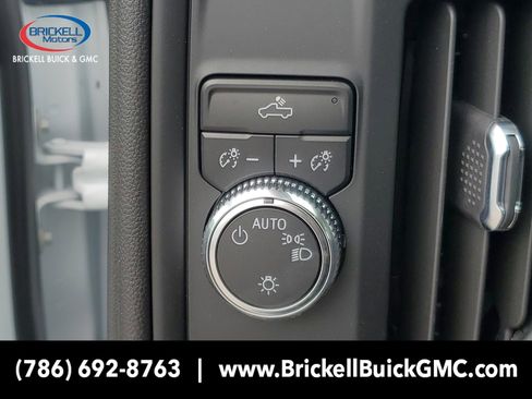 New 2024 GMC Sierra 2500 Pro image 16