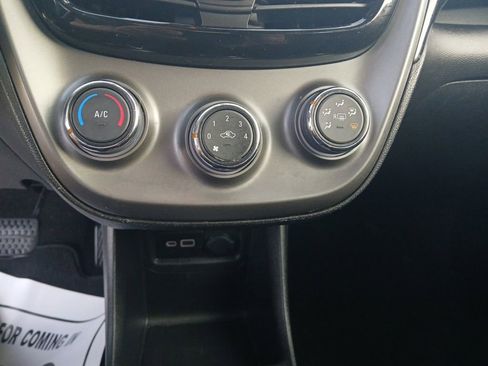 Used 2021 Chevrolet Spark LT image 22