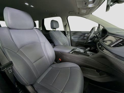 Used 2020 Buick Enclave Essence w/ Sport Touring Edition image 29