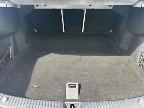 Used 2015 Mercedes-Benz C 300 4MATIC Sedan image 31