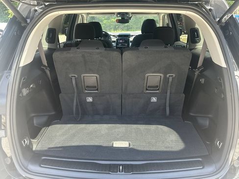 Used 2023 Jeep Grand Cherokee L Laredo w/ Luxury Tech Group I AWD/4WD image 21