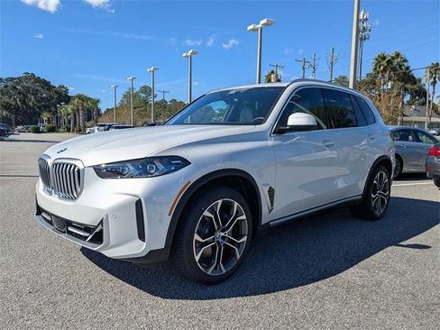 New 2026 BMW X5 xDrive40i w/ Climate Comfort Package image 9