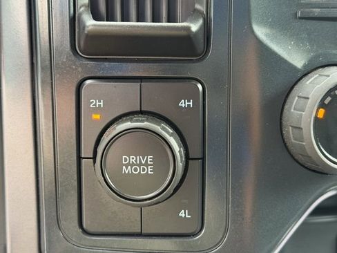 Used 2025 Ford F150 XLT AWD/4WD image 14