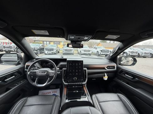 Certified 2025 GMC Yukon Denali image 25