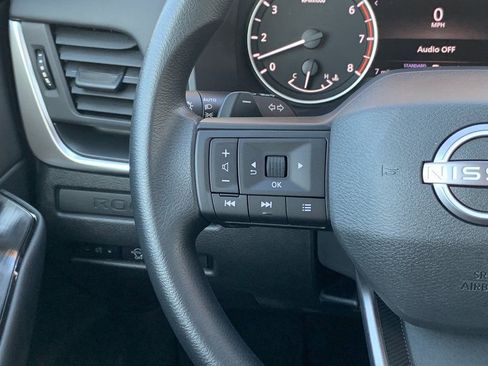 New 2026 Nissan Rogue S image 8