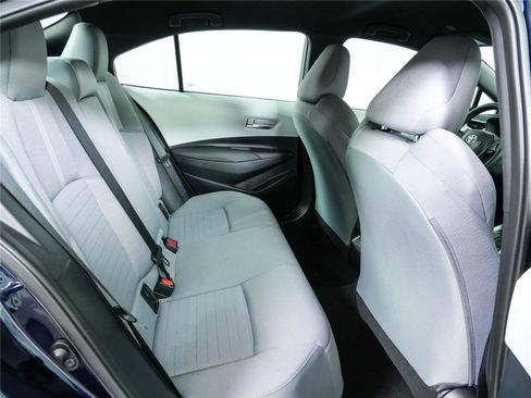 Used 2025 Toyota Corolla SE FWD image 21