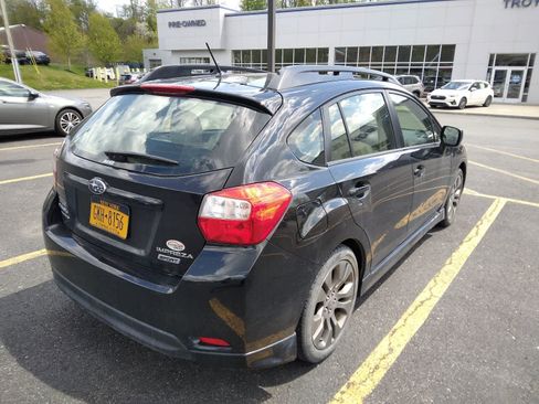 Used 2013 Subaru Impreza 2.0i Sport Premium AWD/4WD image 4