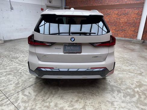 Used 2026 BMW X1 xDrive28i w/ Technology Package image 4