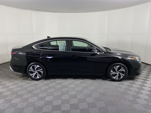 Used 2022 Subaru Legacy AWD/4WD image 5