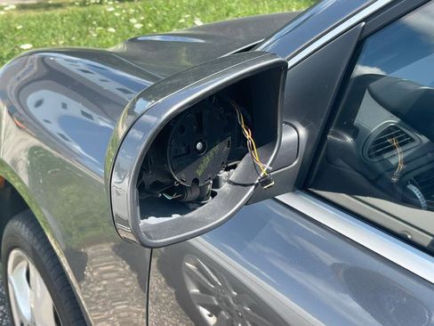 Used 2008 Porsche Cayenne Turbo image 8