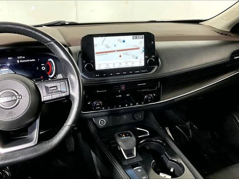 Used 2022 Nissan Rogue Platinum w/ Head-Up Display Package image 6