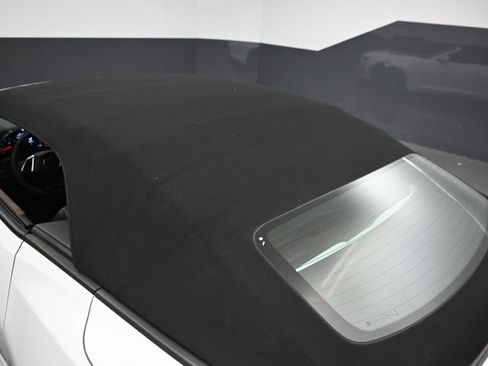 Used 2022 Chevrolet Camaro ZL1 RWD image 15