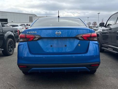 Used 2023 Nissan Versa S w/ Trunk Package image 5