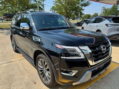 Used 2024 Nissan Armada Platinum w/ Captain's Chairs Package image 1