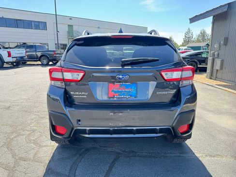 Used 2019 Subaru Crosstrek 2.0i Premium w/ Moonroof Package AWD/4WD image 4