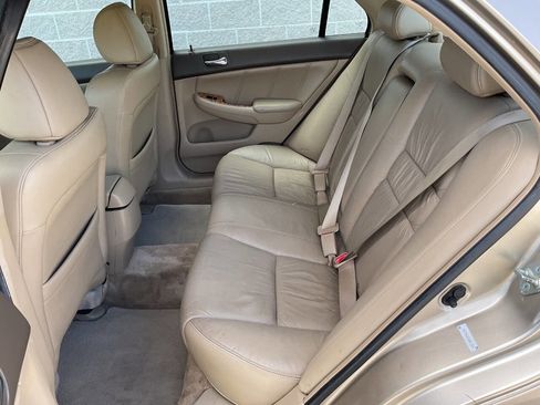 Used 2005 Honda Accord EX-L image 24
