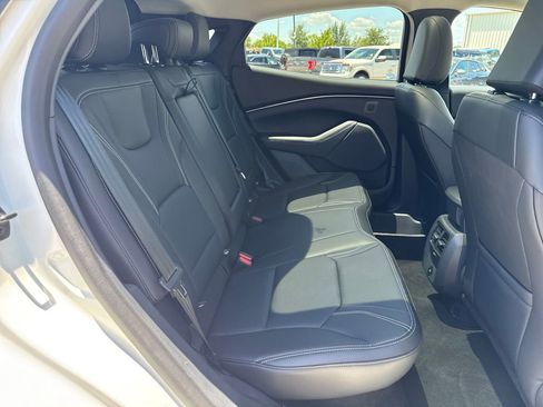 Used 2025 Ford Mustang Mach-E Premium RWD image 28