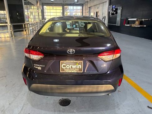 Used 2023 Toyota Corolla LE FWD image 7