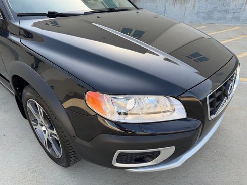 Used 2013 Volvo XC70 T6 AWD/4WD image 10