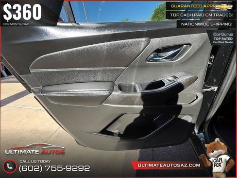 Used 2022 Chevrolet Traverse Premier w/ Redline Edition FWD image 16