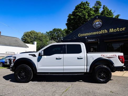 Used 2024 Ford F150 Raptor AWD/4WD image 4