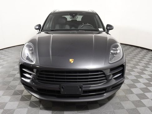 Used 2021 Porsche Macan image 10